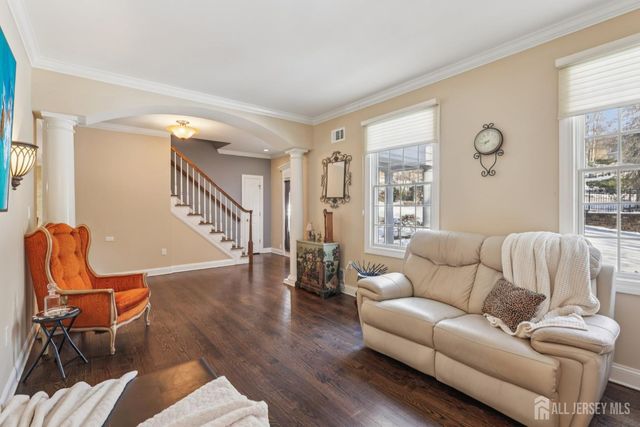 1 Majestic Woods Drive, Monroe, NJ 08831