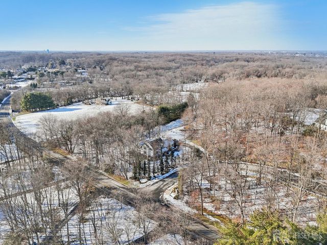 1 Majestic Woods Drive, Monroe, NJ 08831