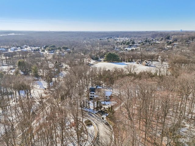1 Majestic Woods Drive, Monroe, NJ 08831