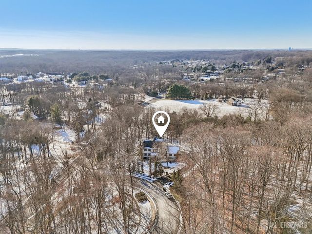 1 Majestic Woods Drive, Monroe, NJ 08831