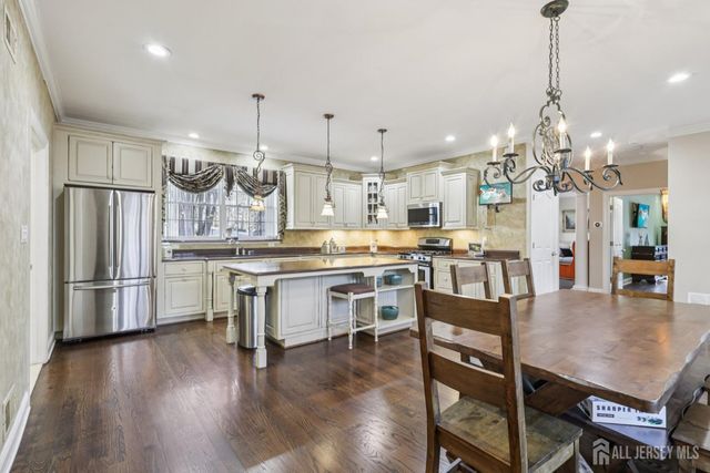 1 Majestic Woods Drive, Monroe, NJ 08831