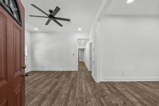 1500 S Clay St, Hopkinsville, KY 42240