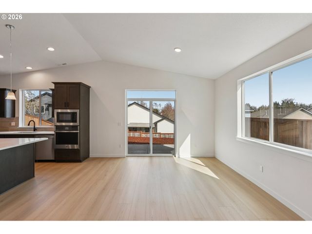 17255 Sw ATFALATI Ln Sw, Sherwood, OR 97140