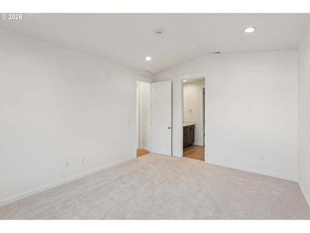 17255 Sw ATFALATI Ln Sw, Sherwood, OR 97140