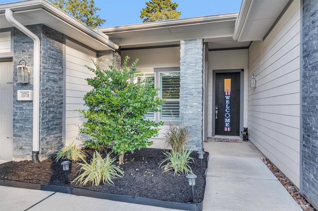 15714 Corinthian Way, Willis, TX 77318