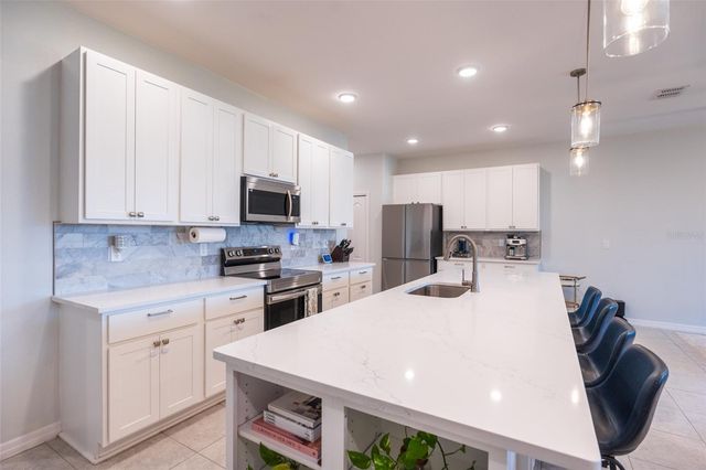 11220 BRAM BAY COURT, San Antonio, FL 33576