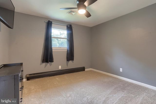 121 CEDAR ST, Lebanon, PA 17042