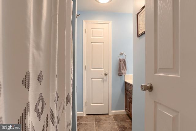 121 CEDAR ST, Lebanon, PA 17042