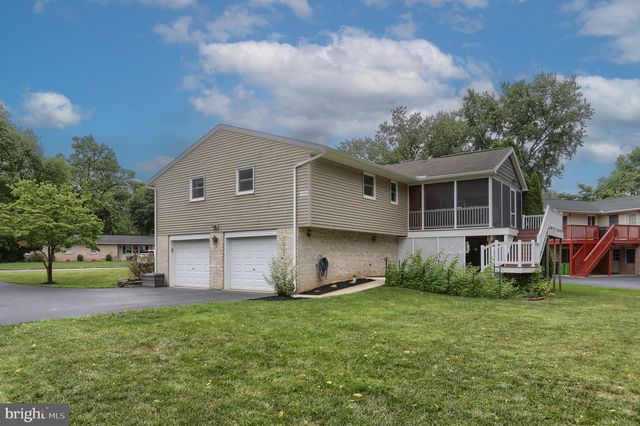 121 CEDAR ST, Lebanon, PA 17042