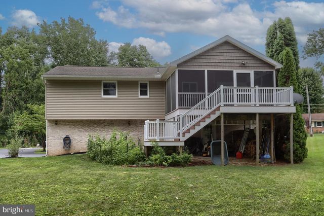 121 CEDAR ST, Lebanon, PA 17042
