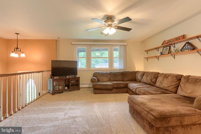 121 CEDAR ST, Lebanon, PA 17042