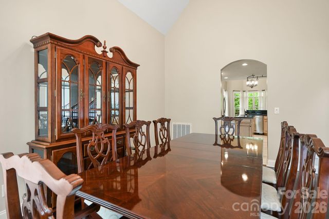 314 Woodland Drive, Swannanoa, NC 28778
