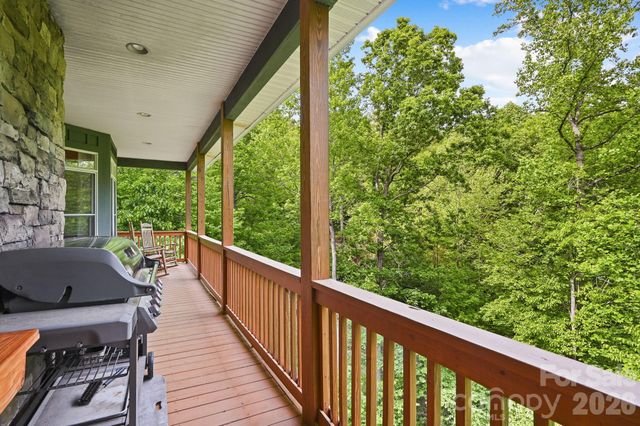 314 Woodland Drive, Swannanoa, NC 28778