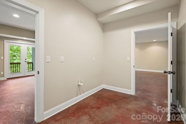 314 Woodland Drive, Swannanoa, NC 28778
