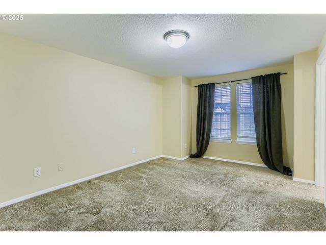 5713 Ne 135TH Ave, Vancouver, WA 98682