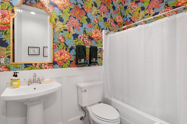 114 Lyerly Street, Lookout Mountain, TN 37350