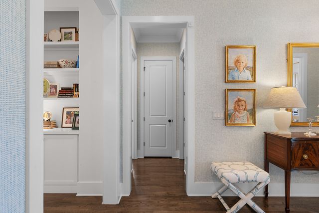 114 Lyerly Street, Lookout Mountain, TN 37350