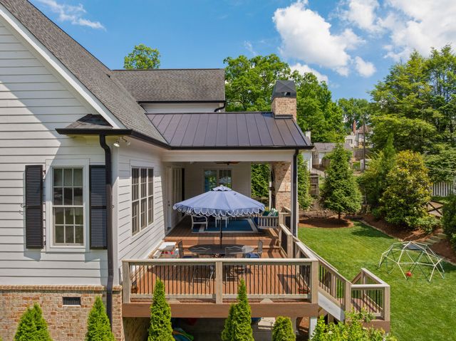 114 Lyerly Street, Lookout Mountain, TN 37350