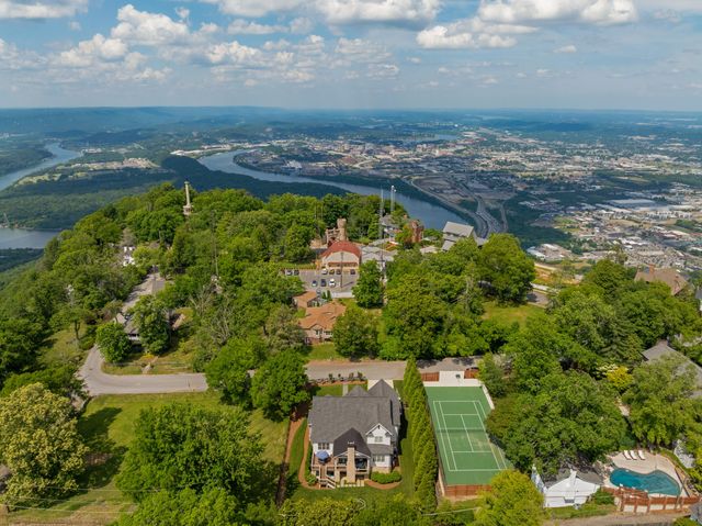 114 Lyerly Street, Lookout Mountain, TN 37350