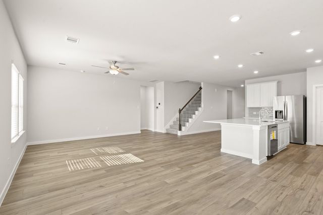 11015 Youngquist Drive, Mont Belvieu, TX 77535