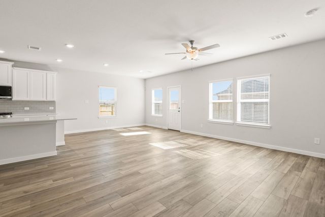 11015 Youngquist Drive, Mont Belvieu, TX 77535