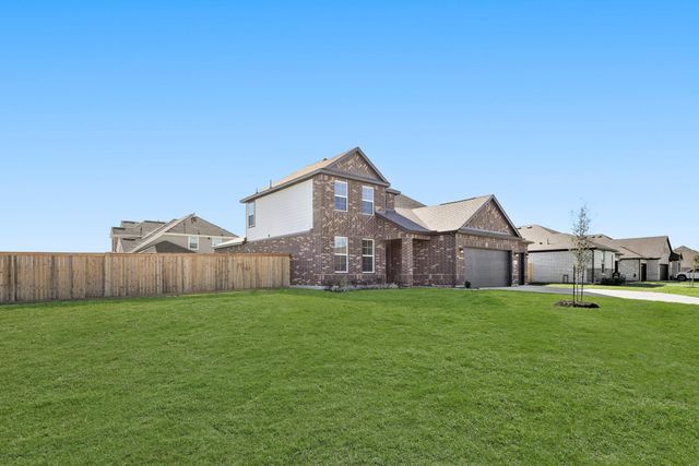 11015 Youngquist Drive, Mont Belvieu, TX 77535
