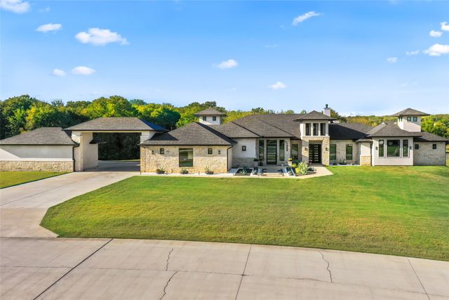 1889 Creekview Court, Argyle, TX 76226