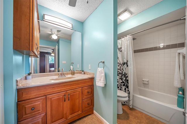 6033 34TH STREET W 132, Bradenton, FL 34210