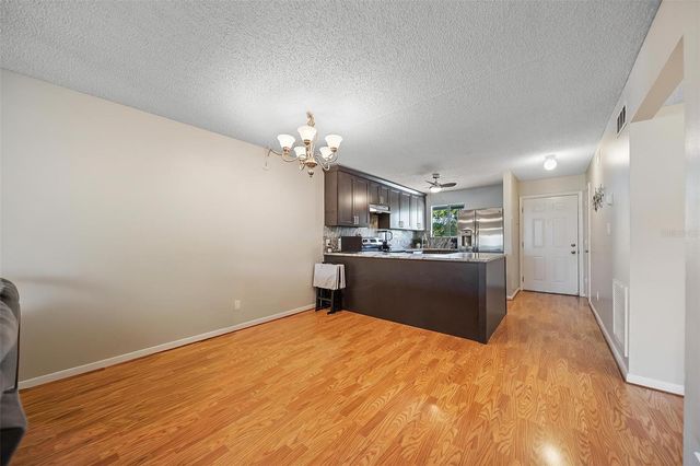 6033 34TH STREET W 132, Bradenton, FL 34210