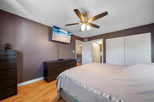 6033 34TH STREET W 132, Bradenton, FL 34210