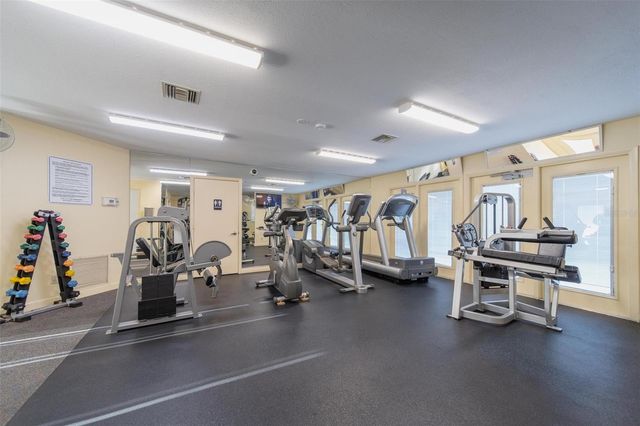 6033 34TH STREET W 132, Bradenton, FL 34210