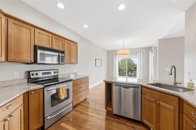 5420 Farallon Drive, Kalamazoo, MI 49009