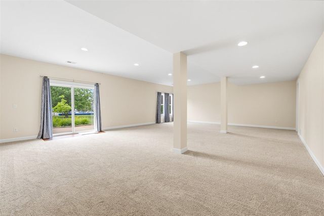 5420 Farallon Drive, Kalamazoo, MI 49009