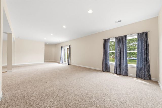5420 Farallon Drive, Kalamazoo, MI 49009