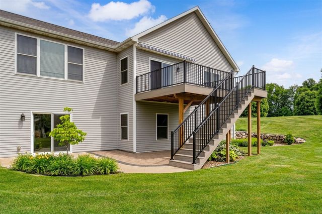 5420 Farallon Drive, Kalamazoo, MI 49009