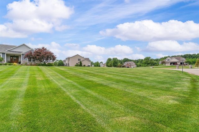 5420 Farallon Drive, Kalamazoo, MI 49009