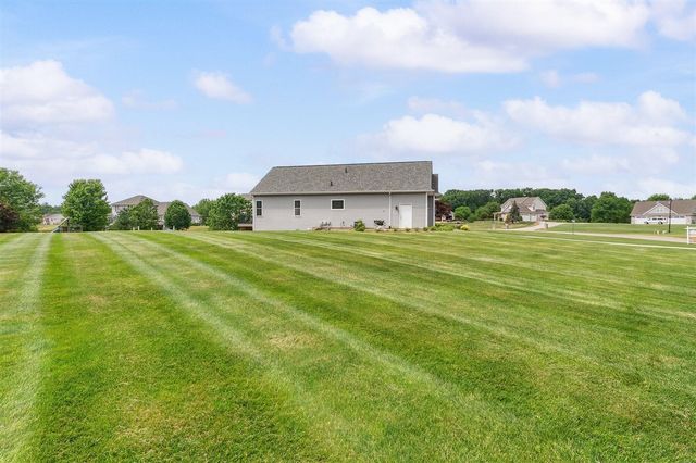 5420 Farallon Drive, Kalamazoo, MI 49009