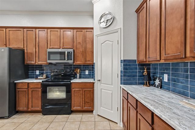 720 Saddle Ridge Trail, Weatherford, TX 76087
