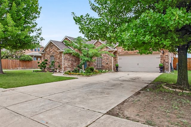 720 Saddle Ridge Trail, Weatherford, TX 76087