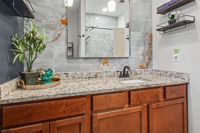 720 Saddle Ridge Trail, Weatherford, TX 76087