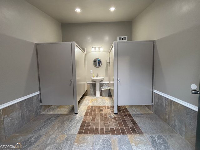 101 Bridge Loop Drive, Cleveland, GA 30528