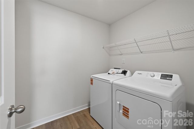 2058 10th Street SE, Hickory, NC 28602