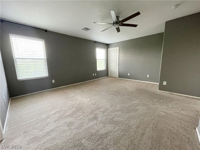 2825 Woodland Park Avenue, North Las Vegas, NV 89086