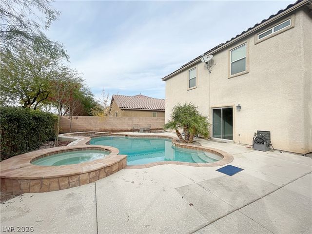 2825 Woodland Park Avenue, North Las Vegas, NV 89086