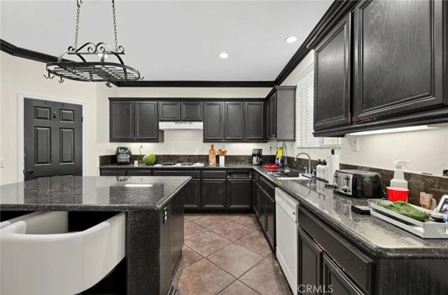 9319 Santa Barbara, Riverside, CA 92508