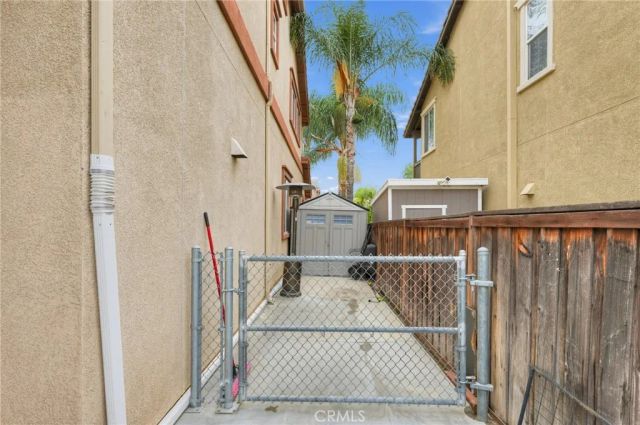 9319 Santa Barbara, Riverside, CA 92508