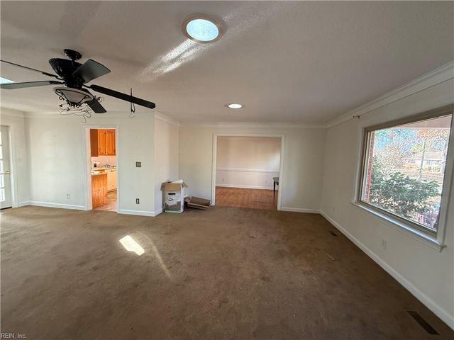 2169 E Armada DR, Chesapeake, VA 23321