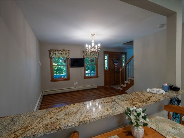 22 Ridgewood Drive, Scituate, RI 02857