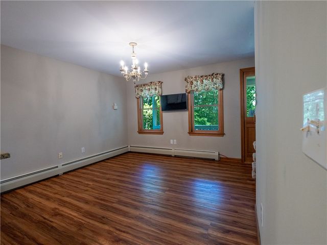 22 Ridgewood Drive, Scituate, RI 02857