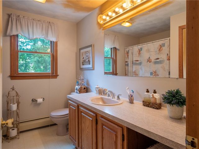22 Ridgewood Drive, Scituate, RI 02857